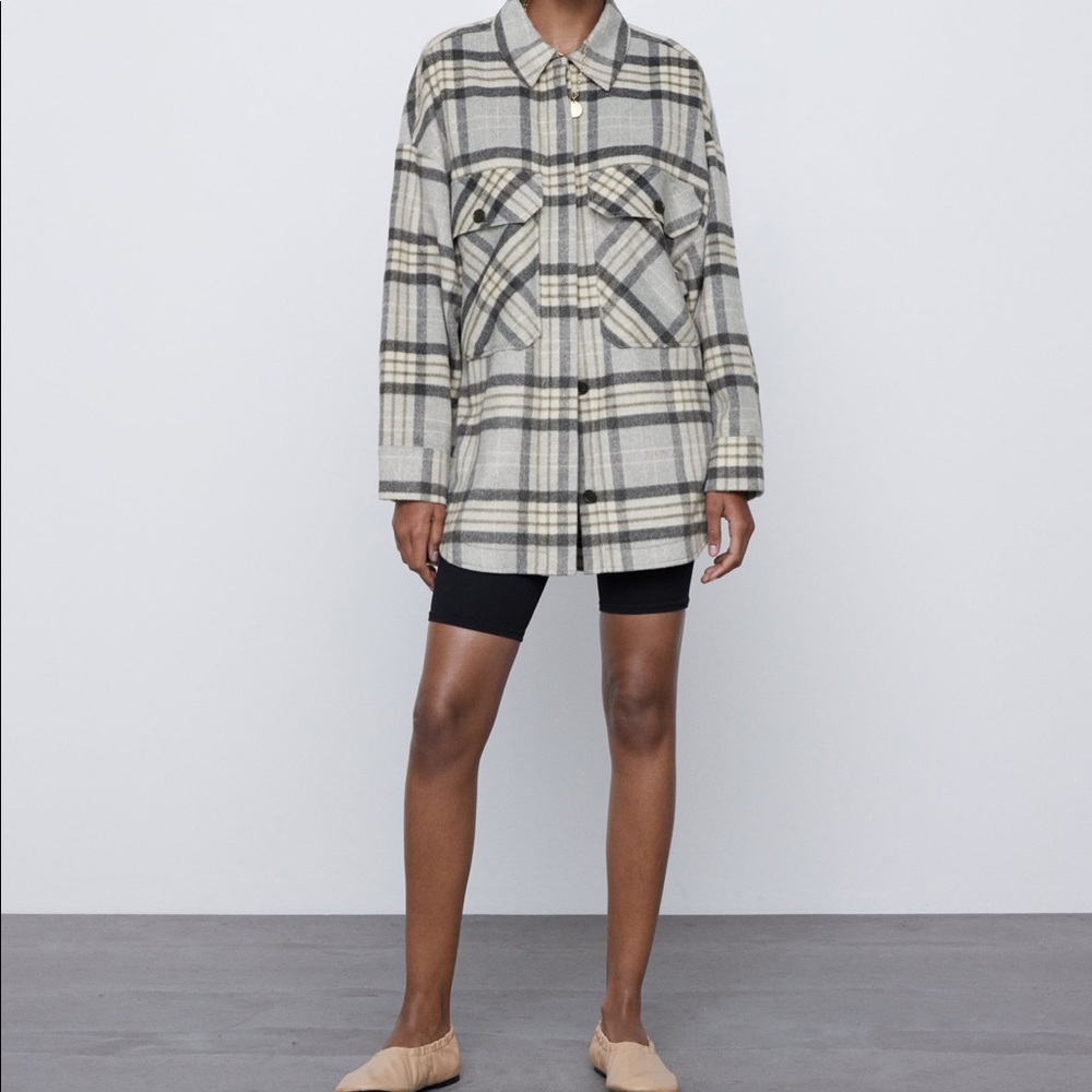 Zara Wool Blend Overshirt in size M!
